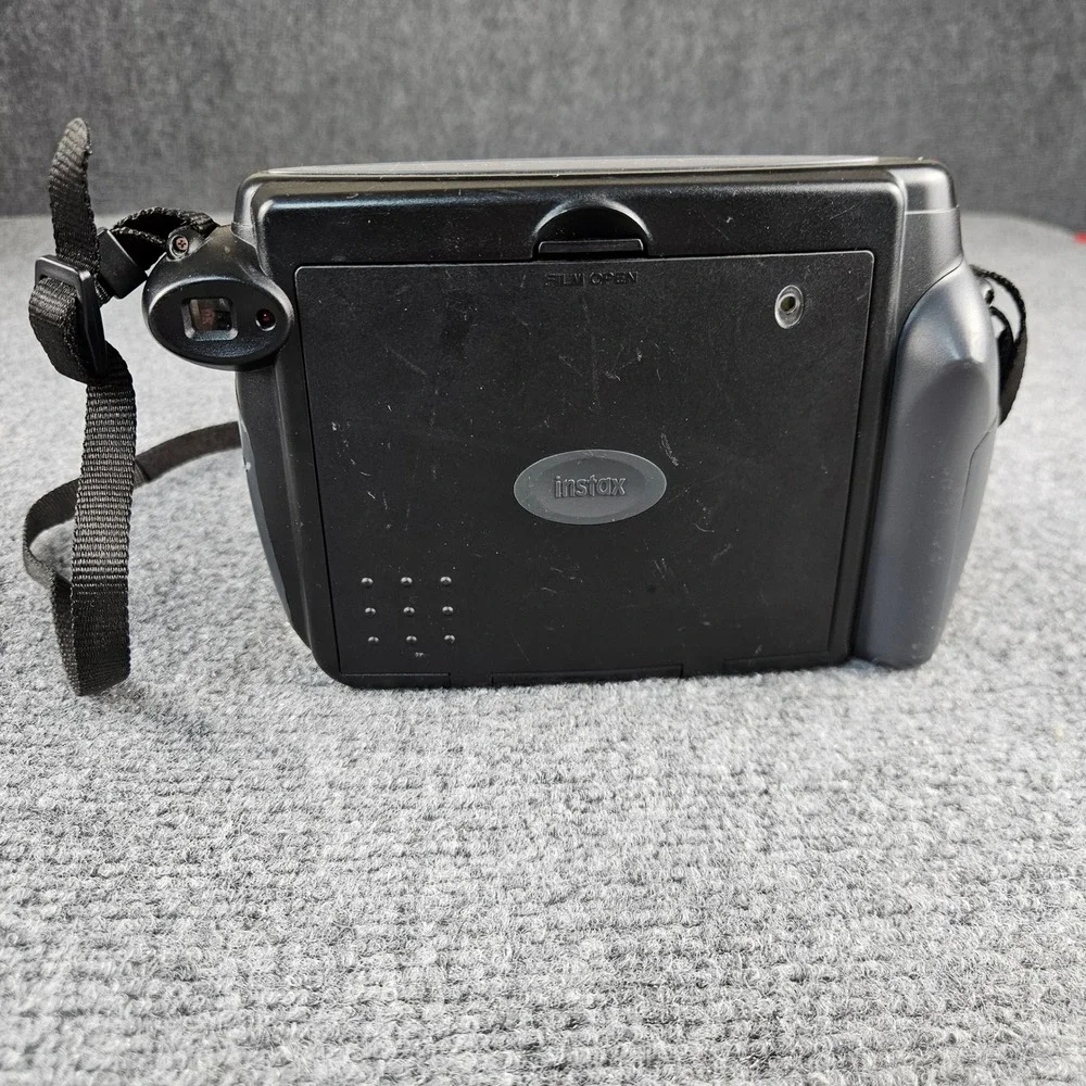 Fujifilm instax 210